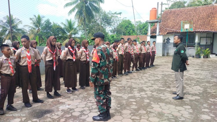 Babinsa Koramil Madukara Tanamkan Wawasan Kebangsaan Mts Cokro Aminoto