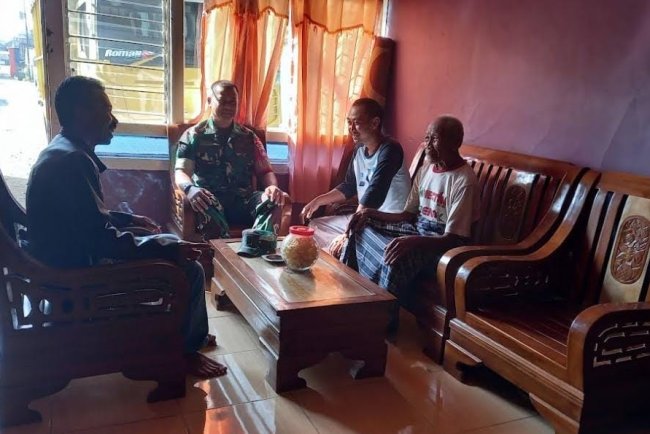 Membangun Kemanunggalan TNI-Rakyat melalui Komunikasi Sosial Bersama Babinsa