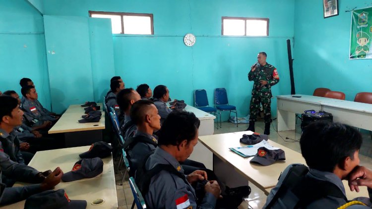 Mewakili Danramil Babinsa Hadiri Peningkatan Kapasitas Linmas Desa Purwodadi