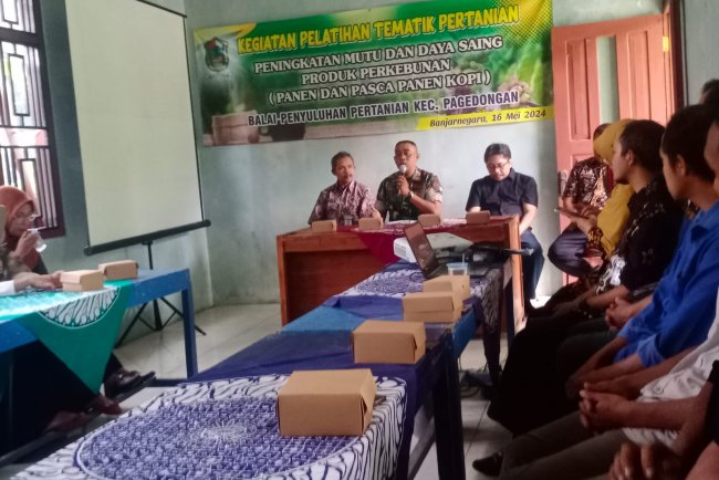 Pelatihan Tematik Pertanian Di BPP Pagedongan, Danposramil dan Babinsa Ikut Hadir