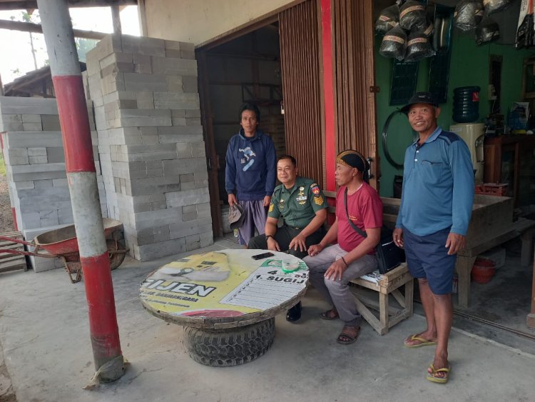 Demi Menjalin Hubungan Baik Serma Sujatnoto melaksanakan Komsos Dengan Warga Binaan