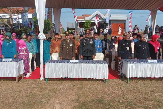 Danramil 09/Susukan Hadiri Upacara Detik-Detik Proklamasi