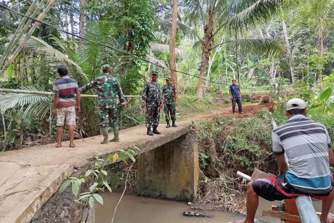 Danramil 15 Rakit Pantau Kondisi Pompa Air untuk Mendukung Pengairan Sawah