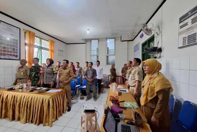 Wakili Danramil, Babinsa menghadiri undangan Rapat LOKAKARYA MINI LINTAS SEKTORAL 