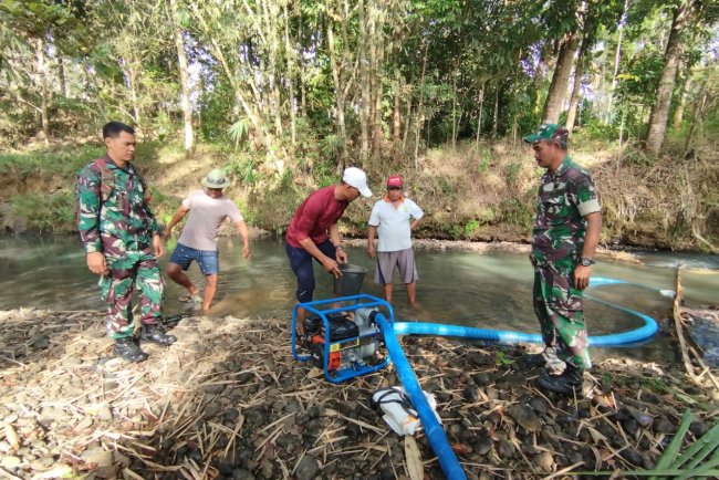 Poktan Margi Rahayu desa Kutayasa Uji Coba Pompa Air Bantuan Kementan
