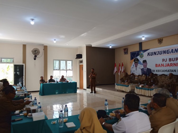 Danramil 11 Punggelan Dampingi Kunjungan Kerja Pj Bupati Banjarnegara