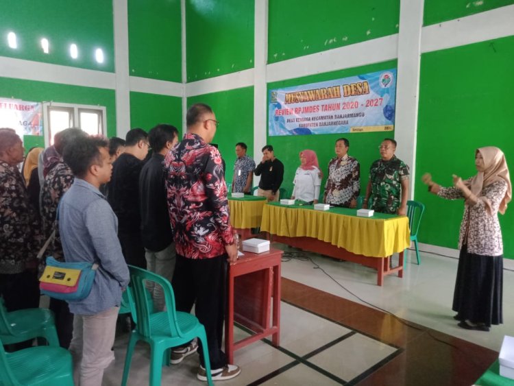 Danramil 13/Banjarmangu Hadiri Musyawarah Desa Tahun 2020-2027