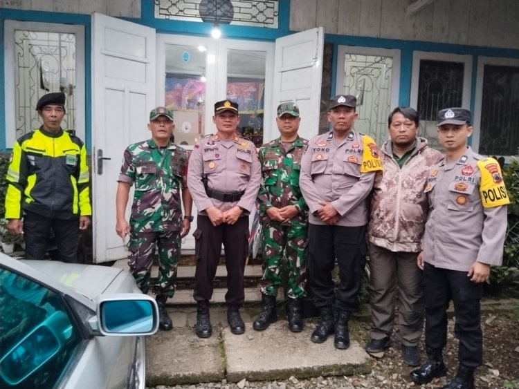 Babinsa Bersma Bhabinkamtibmas Amankan Ibadah Natal Greja Katolik Santo Lukas Karangkobar