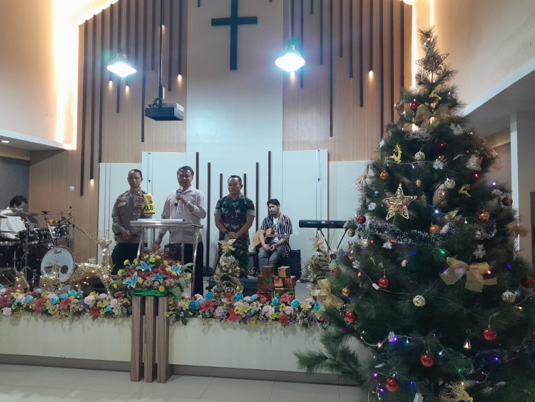 Hadiri Perayaan Natal Pesen Danramil Sebagai Saudara Beda Agama Kita Akan Selalu Bergandengan Tangan