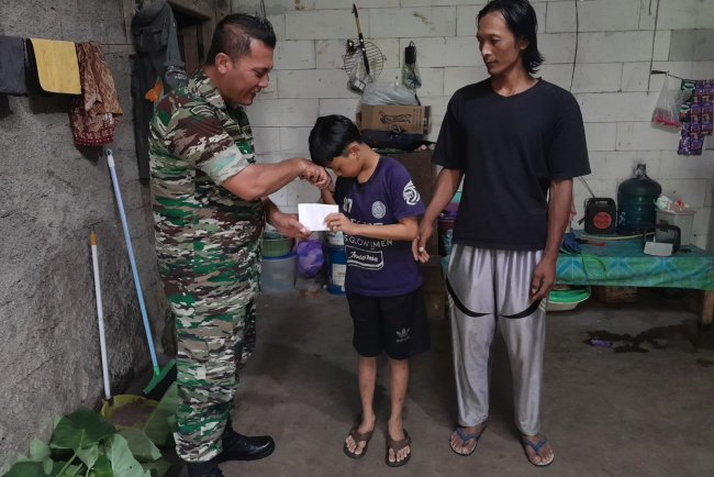 Jelang Hari Raya Idul Fiitri 1446 H Tahun 2025 Kodim 0704/Banjarnegara Salurkan Zakat Fitrah