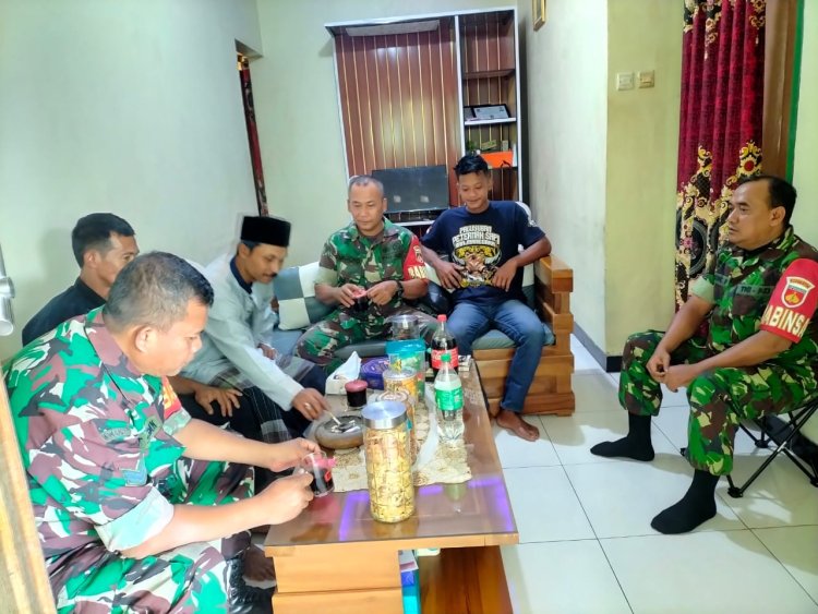 Hari Raya Idul Fitri 1446 H, Babinsa Laksanakan Komunikasi Sosial Melalui Silaturahmi