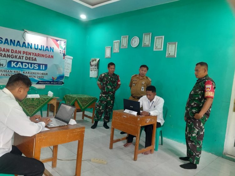 Babinsa Koramil 04 Karangkobar Pantau Langsung Ujian Calon Kepala Dusun ll Desa Pasuruhan