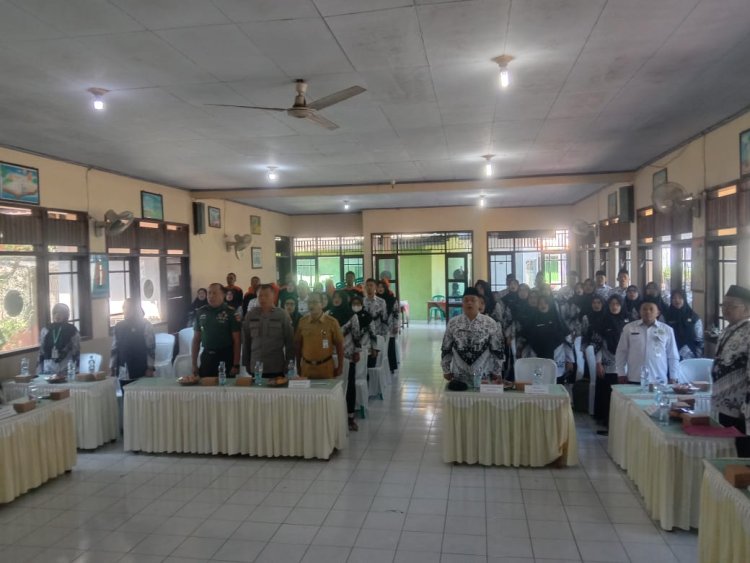 Danramil Madukara Hadiri Pelantikan Pengurus PGRI Dukung Peningkatan Dunia Pendidikan
