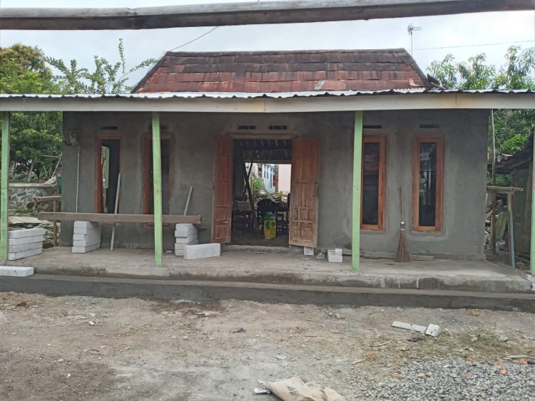 Rehab RTLH Milik Bapak Kirno Capai 90 Persen, Satgas TMMD Reguler 125 Kodim 0710/Pekalongan Terus Kebut Pekerjaan