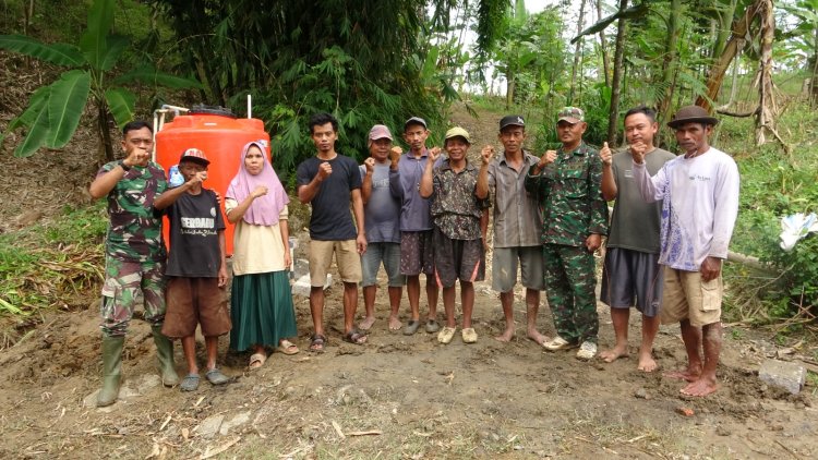 Warga Dukuh Leles Senang, Air Mengalir Lancar Berkat Pipanisasi Tmmd Reguler 125 Kodim 0710/Pekalongan