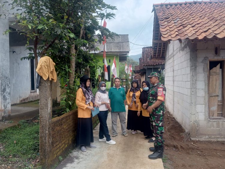 Babinsa Turut Berpartisipasi Menjadi Juri Lomba K3 Tingkat Kelurahan Semarang