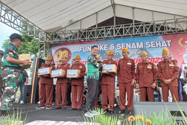 Bazar Murah dan Bantuan Sembako Warnai HUT TNI ke-80 di Banjarnegara