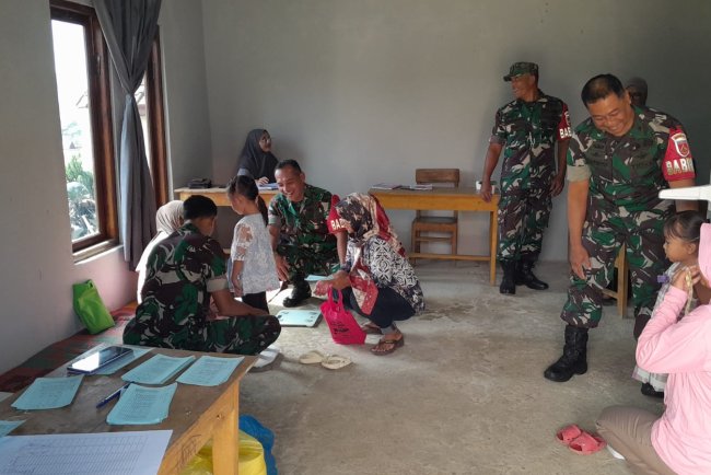 Untuk Meningkatkan Kesehatan Pada Anak Dan Balita Babinsa Dampingi Kegiatan Posyandu Balita