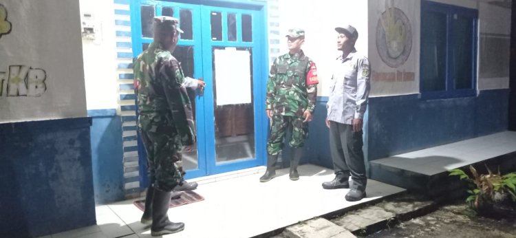 Wujudkan keamanan lingkungan desa dengan rutin melaksanakan patroli malam