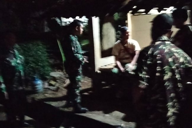 Kolaborasi Kuat Babinsa dan Banser Perkuat Siskamling di Mandiraja Wetan