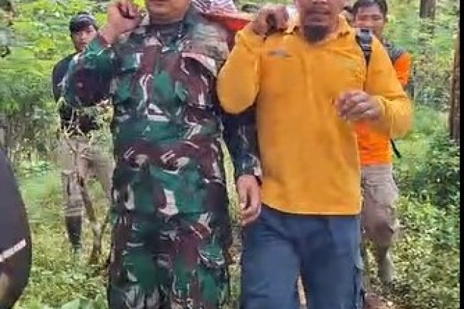 Evakuasi Berpacu dengan Waktu di Longsor Pandanarum