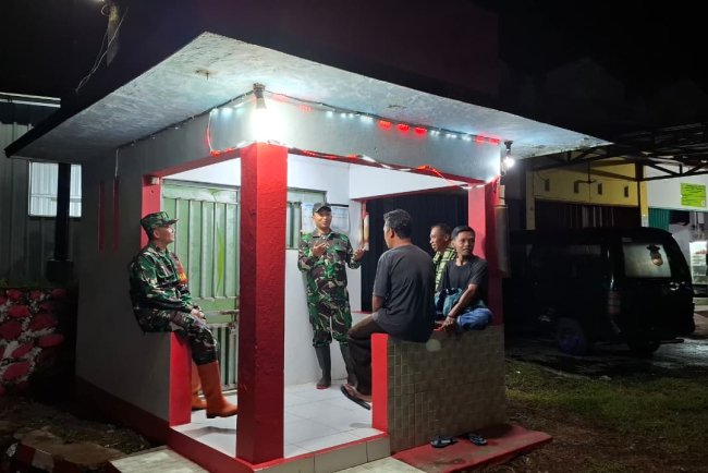 Patroli Gabungan Siskamling Ciptakan Lingkungan Aman