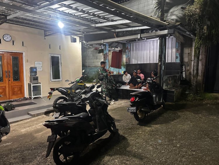 Babinsa sigap melaksanakan Patroli Wilayah ciptakan lingkungan yang aman dan kondusif