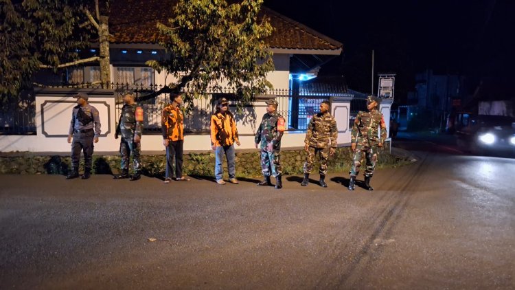 Anggota Koramil 14 Madukara Melaksanakan Patroli