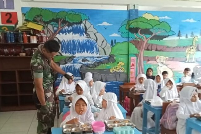 Posramil Pagedongan Laksanakan Pendampingan MBG Di Wilayah Kecamatan Pagedongan