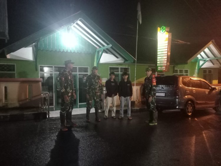 BABINSA KORAMIL 18/PAGENTAN LAKSANAKAN PATROLI MALAM GUNA MEMASTIKAN KEAMANAN WILAYAH