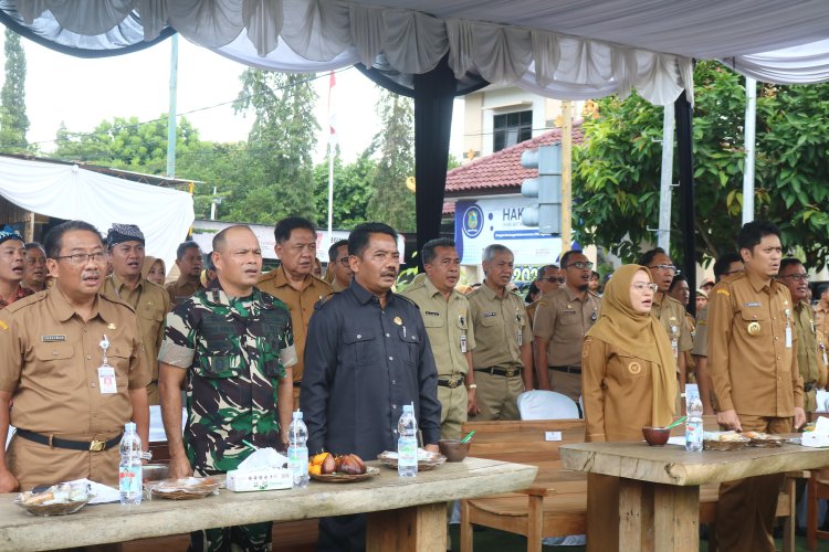 Dandim 0704 Banjarnegara Hadiri Pembukaan Pasar Rakyat 2025