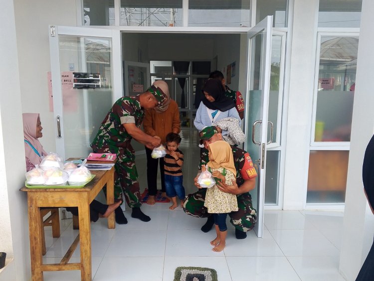 Babinsa Dampingi Program PMT untuk Cegah Stunting di Wilayah Binaan