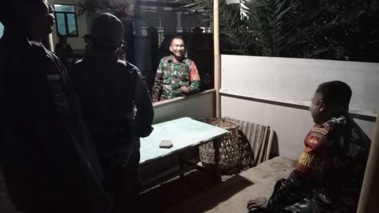 Koramil 07 Mandiraja dan Linmas Perkuat Siskamling di desa