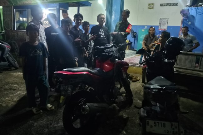 BABINSA SELALU BERSAMA BANSER DAN LINMAS MENJAGA KEAMANAN DAN KETERTIBAN MENJELANG BULAN SUCI RAMADHAN