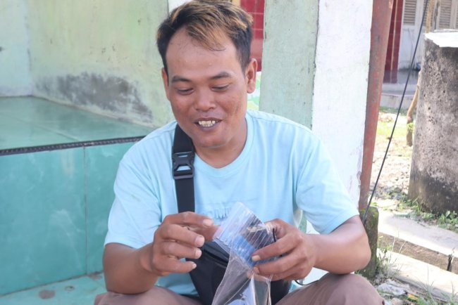 Pangling dengan Wajah Baru Desa Cikuya, Teknisi Internet Puji Kualitas Jalan Hasil TMMD Kodim Brebes