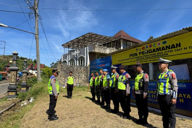Siaga Lebaran Koramil Laksanakan Pam Di Wilayah Binaan