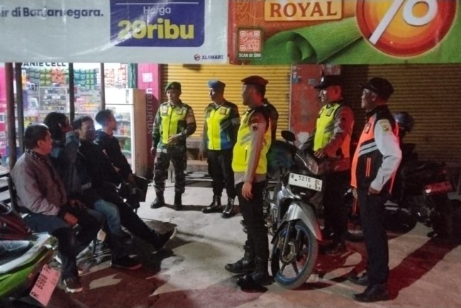 BABINSA MELAKSANAKAN PATROLI PENGAMANAN IDUL FITRI