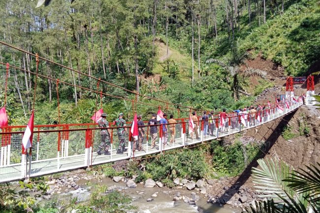 ​ Kasdim 0704 Banjarnegara Resmikan Jembatan Perintis Garuda