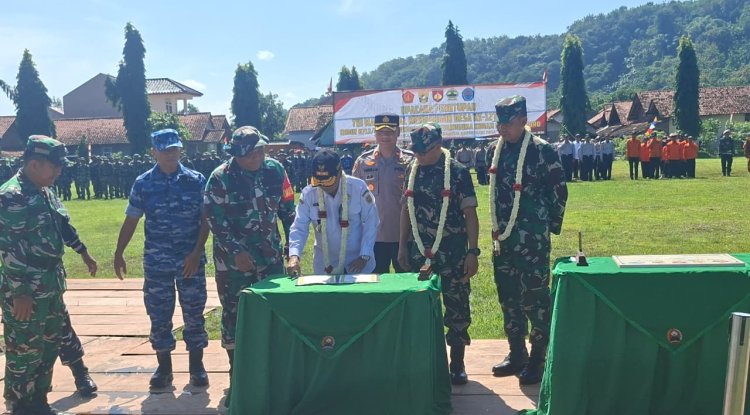 TMMD Reguler ke-127 Kodim 0713/Brebes Resmi Ditutup: Menyatukan Langkah, Membangun Negeri dari Pelosok Desa Cikuya