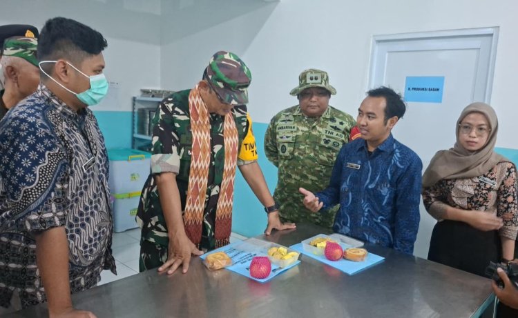 Kunjungi SPPG Kenari, Tim Wasev TMMD bersama Forkopimda Brebes Cek Pelayanan MBG Ramadhan