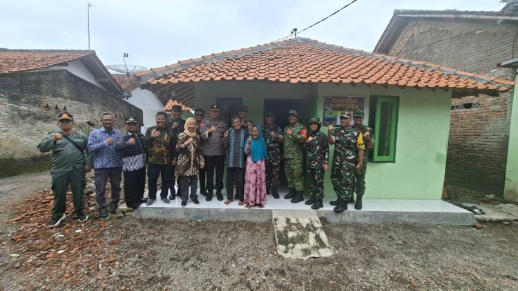 Pengabdian 27 Tahun Terbayar Lunas, Tim Wasev Mabesad Tinjau Rumah Pensiunan Hansip Hasil Bedah Rumah TMMD Brebes