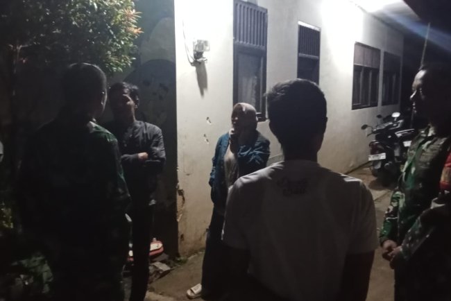 Babinsa Koramil 13 Banjarmangu laksanakan  patroli Keamanan Wilayah Binaan