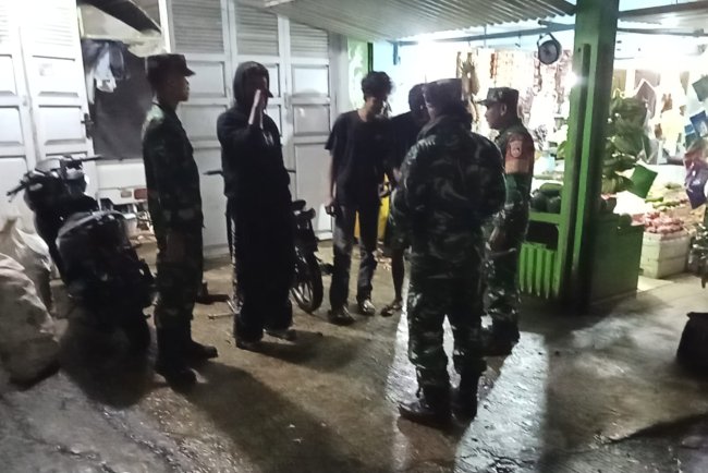 Patroli Rutin Dan Silaturahmi Jaga Kamtubmas Di Wilayah Binaan