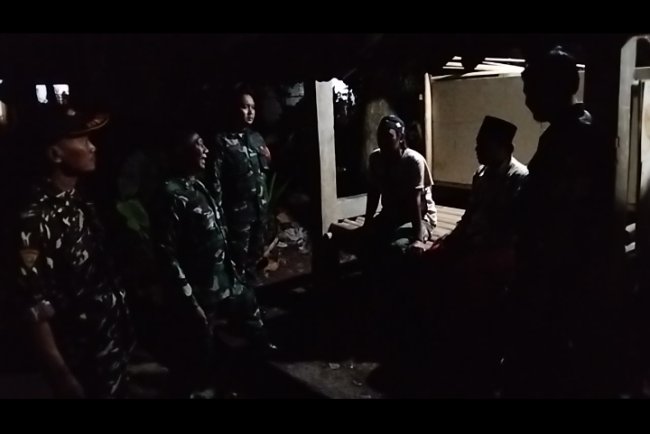 Koramil 07 Mandiraja melaksanakan Patroli malam bersama Banser