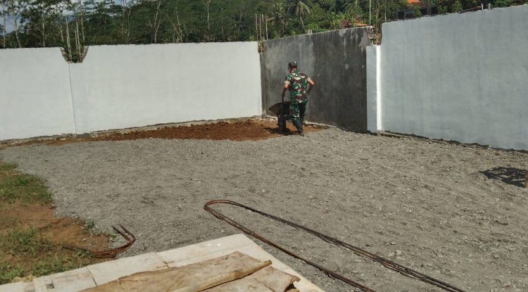 Jalan Menuju Harapan Babinsa Dampingi Pembangunan Akses KDKMP di Desa Bandingan