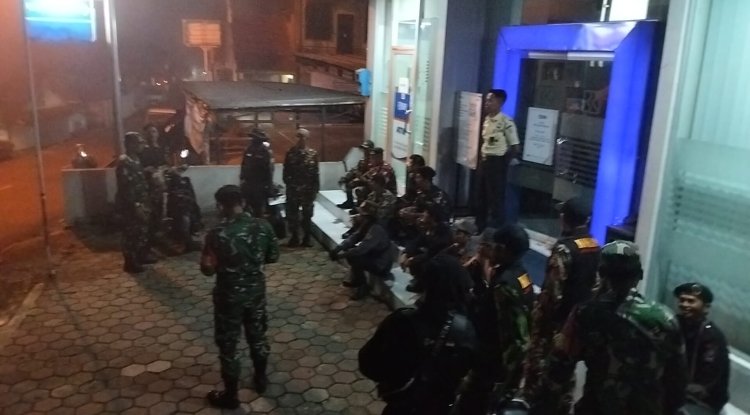 Babinsa Koramil 16 Pejawaran Gelar Patroli Gabungan