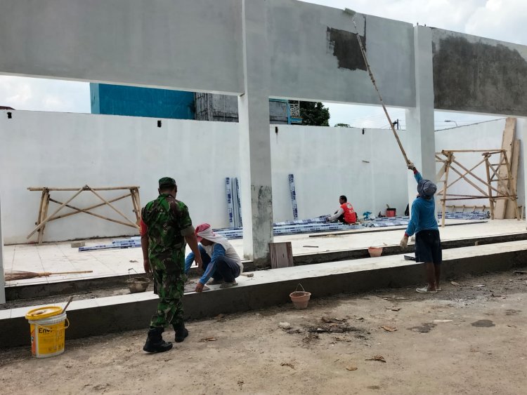 Sentuhan Detail di Setiap Sudut Babinsa Dampingi Finishing KDKMP Parakancanggah