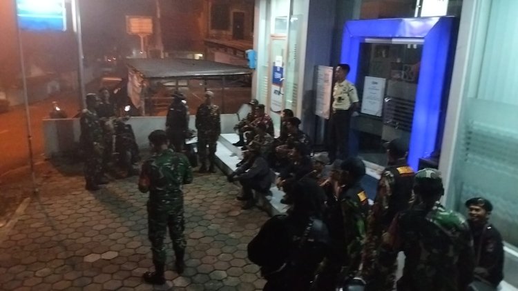 Babinsa Koramil 16 Pejawaran Gelar Patroli Gabungan