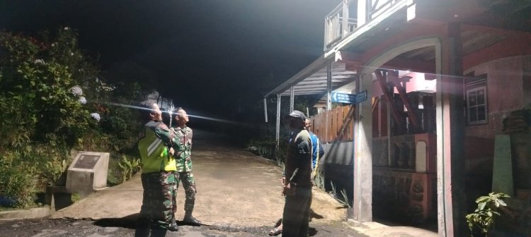 Patroli Malam, Koramil 17/Wanayasa Tingkatkan Keamanan Wilayah