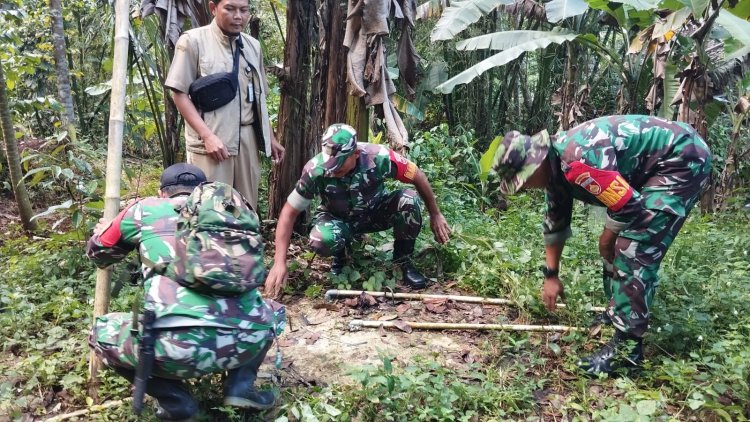 Babinsa Koramil 10 Bawang Pantau Sumur Bor di Desa Masaran